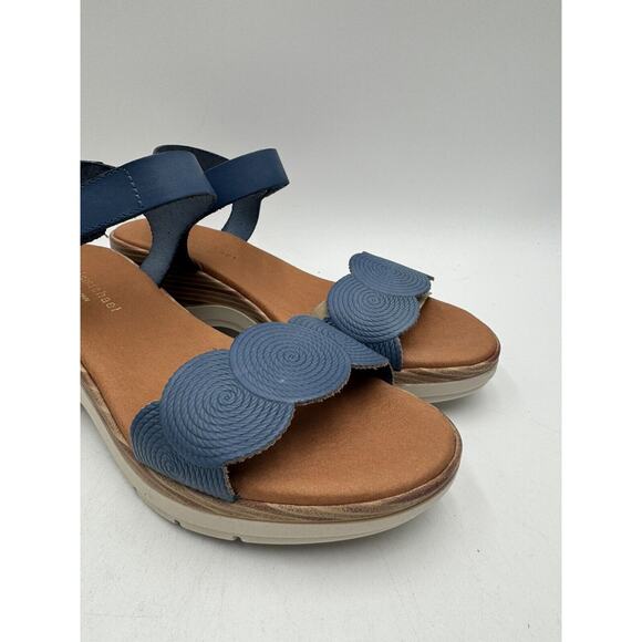 NEW Eric Michael HONEY Women's Dress Sandal Blue EU Size 40 Medium NIB - Picture 2 of 11